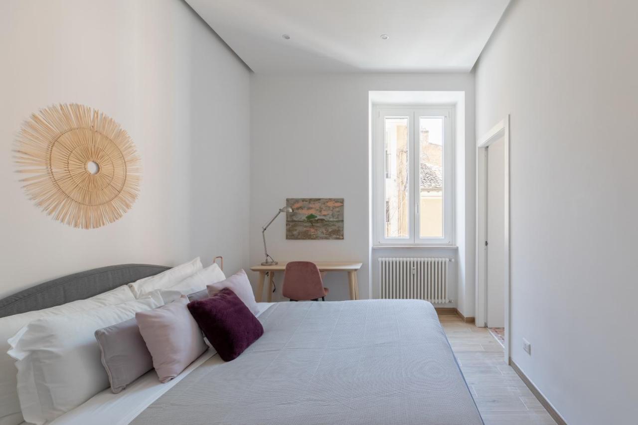 Iflat Colorful And Bright Apartament In Monti روما المظهر الخارجي الصورة